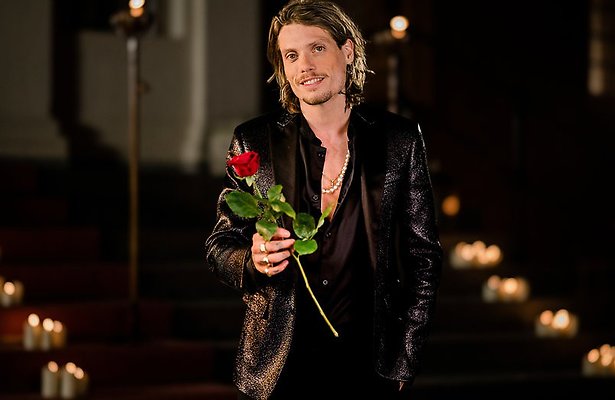 Deze vrouw heeft het hart van bachelor Tony veroverd